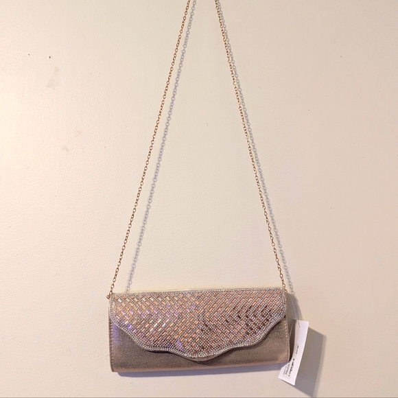 Rose Gold Sequin Clutch Purse - Picture 4 of 6